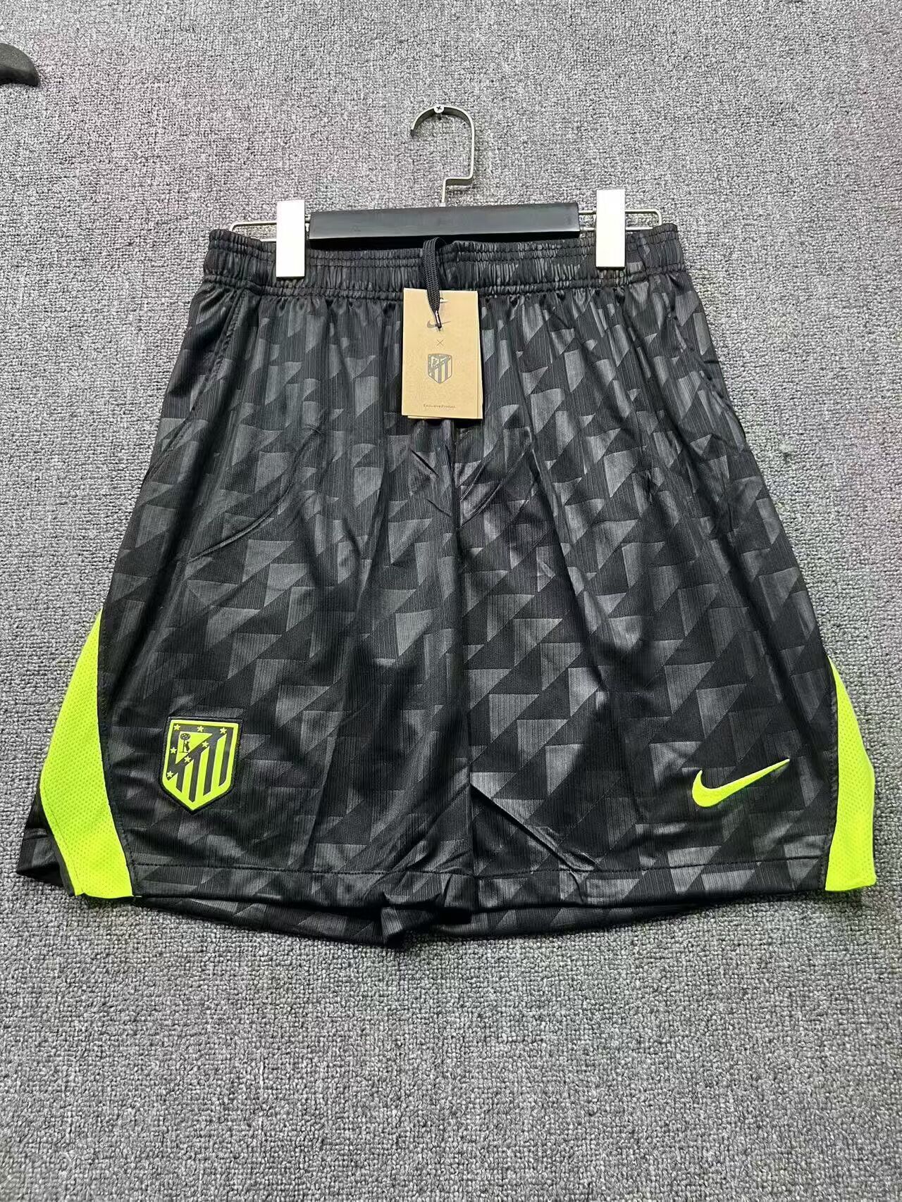 AAA Quality Atletico Madrid 26/27 Away Black Soccer Shorts